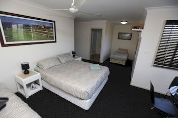 Across Country Motel And Serviced Apartments - Tweed Heads Accommodation 14