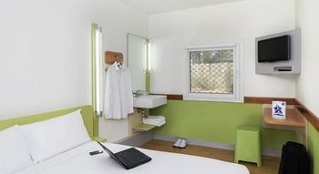 Ibis Budget Newcastle - Tweed Heads Accommodation 2