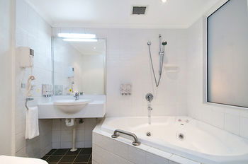 The Willows - Tweed Heads Accommodation 2