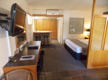 The Willows - Tweed Heads Accommodation 7