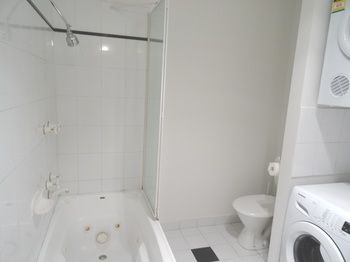 Anchor On Little Collins - Tweed Heads Accommodation 48