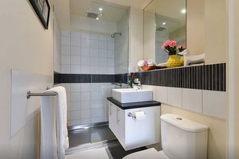 Anchor On Collins - Tweed Heads Accommodation 4