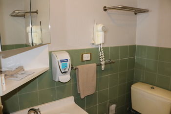 The Hermitage Motel - Tweed Heads Accommodation 0
