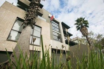 Comfy Kew Apartments - Tweed Heads Accommodation 21
