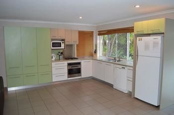 Pebbles At Mudjimba Beach - Tweed Heads Accommodation 11