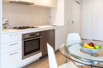 AKOM Melbourne - Tweed Heads Accommodation 4