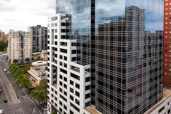 AKOM Melbourne - Tweed Heads Accommodation 8