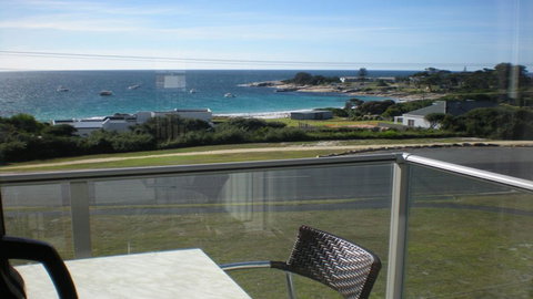 BEST WESTERN Beachfront At Bicheno - Tweed Heads Accommodation 3