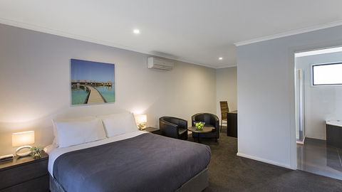 BEST WESTERN Colonial Village Motel - Tweed Heads Accommodation 3