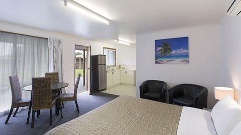 BEST WESTERN Colonial Village Motel - Tweed Heads Accommodation 4