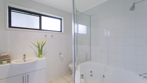 BEST WESTERN Colonial Village Motel - Tweed Heads Accommodation 5