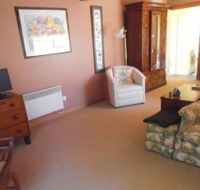 John and Eva Selles Studio Apartment - Tweed Heads Accommodation
