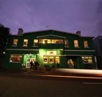 The Pickled Frog - Tweed Heads Accommodation