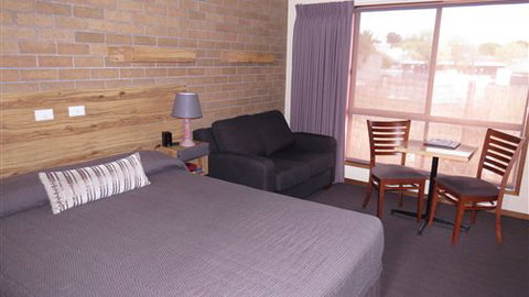 AAT 28 Goldsmith Hotel - Tweed Heads Accommodation 3