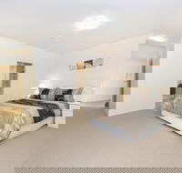 On the Bay Apartments - Tweed Heads Accommodation