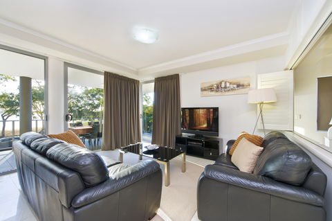 On The Bay Apartments - Tweed Heads Accommodation 1