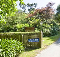 Great Ocean Road Cottages  Backpackers - Tweed Heads Accommodation