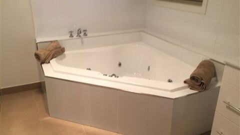 Curdievale Riverfront Lodge - Tweed Heads Accommodation 2