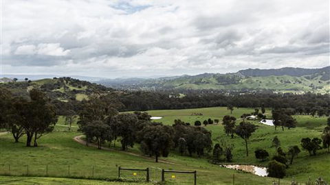 Holmesglen At Eildon - The Homestead - Tweed Heads Accommodation 2