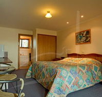 Little Desert Nature Lodge - Tweed Heads Accommodation
