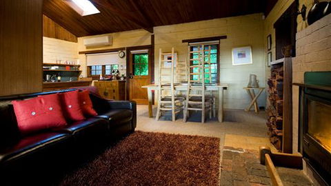 Italian Hill 1 And 2 - Tweed Heads Accommodation 3