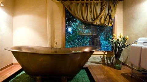 Italian Hill 1 And 2 - Tweed Heads Accommodation 4