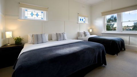 Churchills - Tweed Heads Accommodation 0