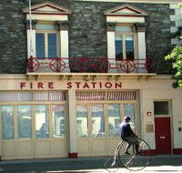 The Fire Station Inn - Fire Engine Suite - Tweed Heads Accommodation