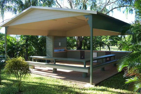 Aussie Outback Oasis Cabin & Van Village - Tweed Heads Accommodation 4