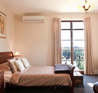Azidene House  Spa Apartments - Tweed Heads Accommodation