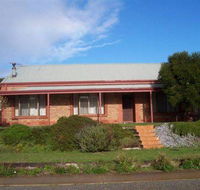 Bott's Beach Retreat - Tweed Heads Accommodation