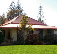 Christian's of Bucks Point - Tweed Heads Accommodation