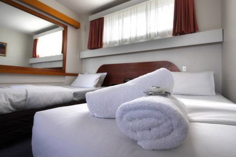 City View Motel ( Hobart) - Tweed Heads Accommodation 0