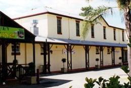 Colonial Motel - Tweed Heads Accommodation 3