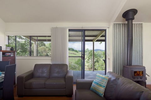 Jacaranda Cottages - Tweed Heads Accommodation 3