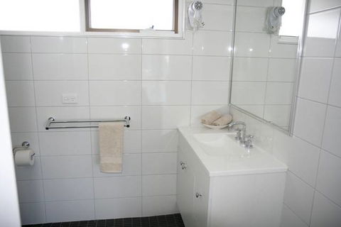 Frankston Motel - Tweed Heads Accommodation 1