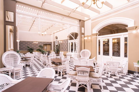 Hadley's Orient Hotel - Tweed Heads Accommodation 0