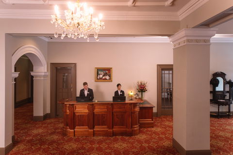 Hadley's Orient Hotel - Tweed Heads Accommodation 6