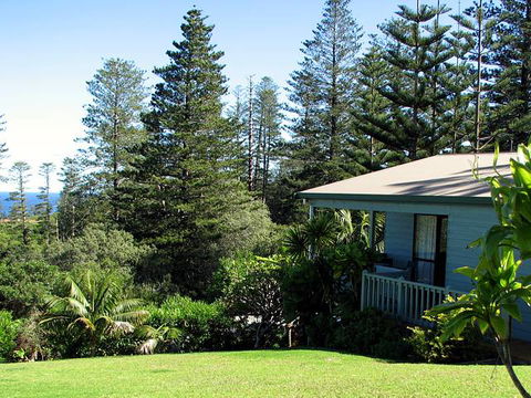 Kentia Holiday Accommodations - Tweed Heads Accommodation 1
