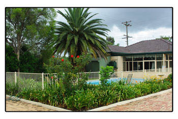 Robinsons Cabin - Tweed Heads Accommodation 0