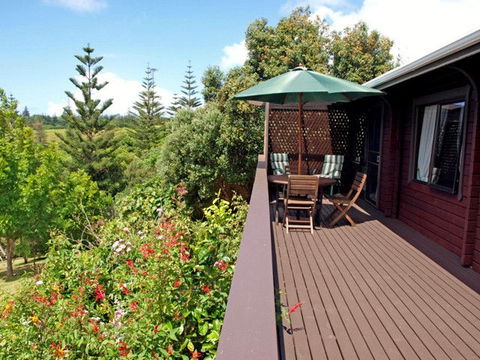 Lavendula Garden Cottage - Tweed Heads Accommodation 2