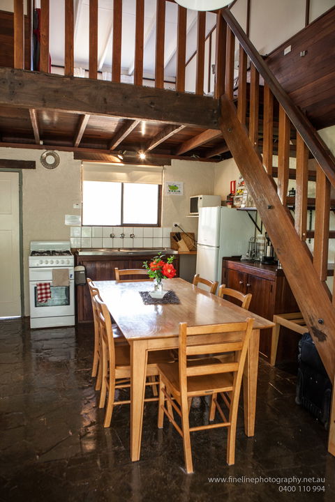 Margaret River Stone Cottages - Tweed Heads Accommodation 5