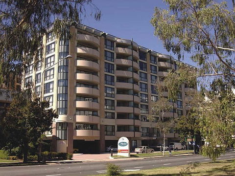 Medina Serviced Apartments Canberra, James Court - Tweed Heads Accommodation 1