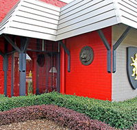 New England Motor Lodge - Tweed Heads Accommodation