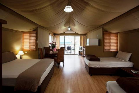 NRMA Ocean Beach Holiday Park - Tweed Heads Accommodation 4
