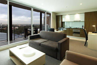 Oaks Embassy Hotel - Tweed Heads Accommodation 2