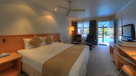 Paradise Hotel & Resort - Tweed Heads Accommodation 9