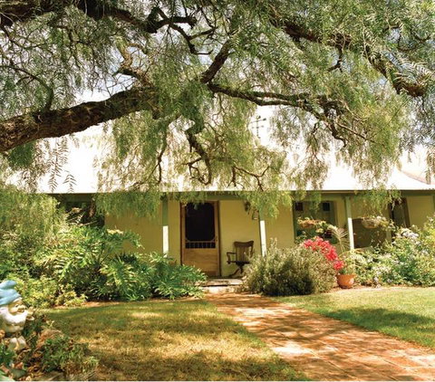 Rock Of Ages Cottage B&B - Tweed Heads Accommodation 2