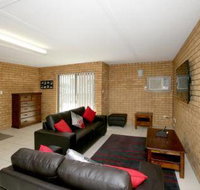 Salmon Apartment - Tweed Heads Accommodation