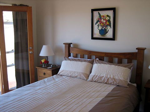 Strath Valley View B And B - Tweed Heads Accommodation 2